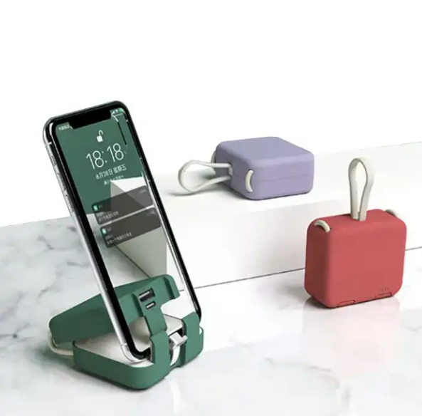 بنك طاقة صغير مع حامل للهاتف - طاقة عملية أثناء التنقل